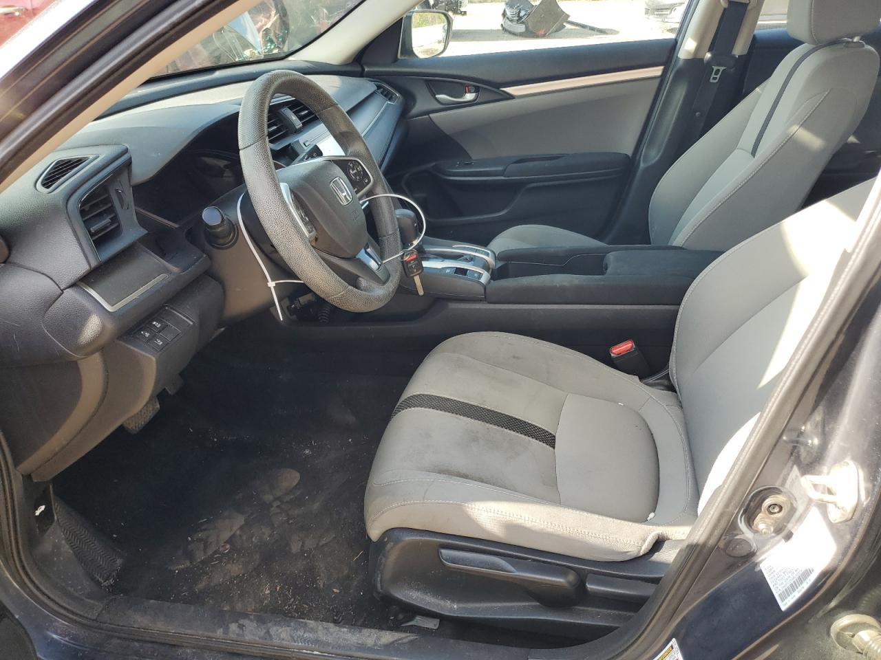 2020 Honda Civic VIN 2HGFC2F66LH551270 Copart auction photo, front end / minor dent/scratches damage thumbnail 7