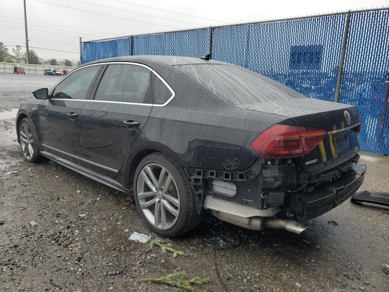 2017 Volkswagen Passat VIN 1VWDT7A38HC080472 Copart auction photo, front end / rear end damage thumbnail 2