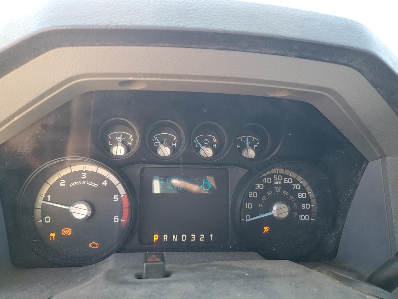 2011 Ford F450 VIN 1FDUF4GY1BEB26985 Copart auction photo, normal wear damage thumbnail 9