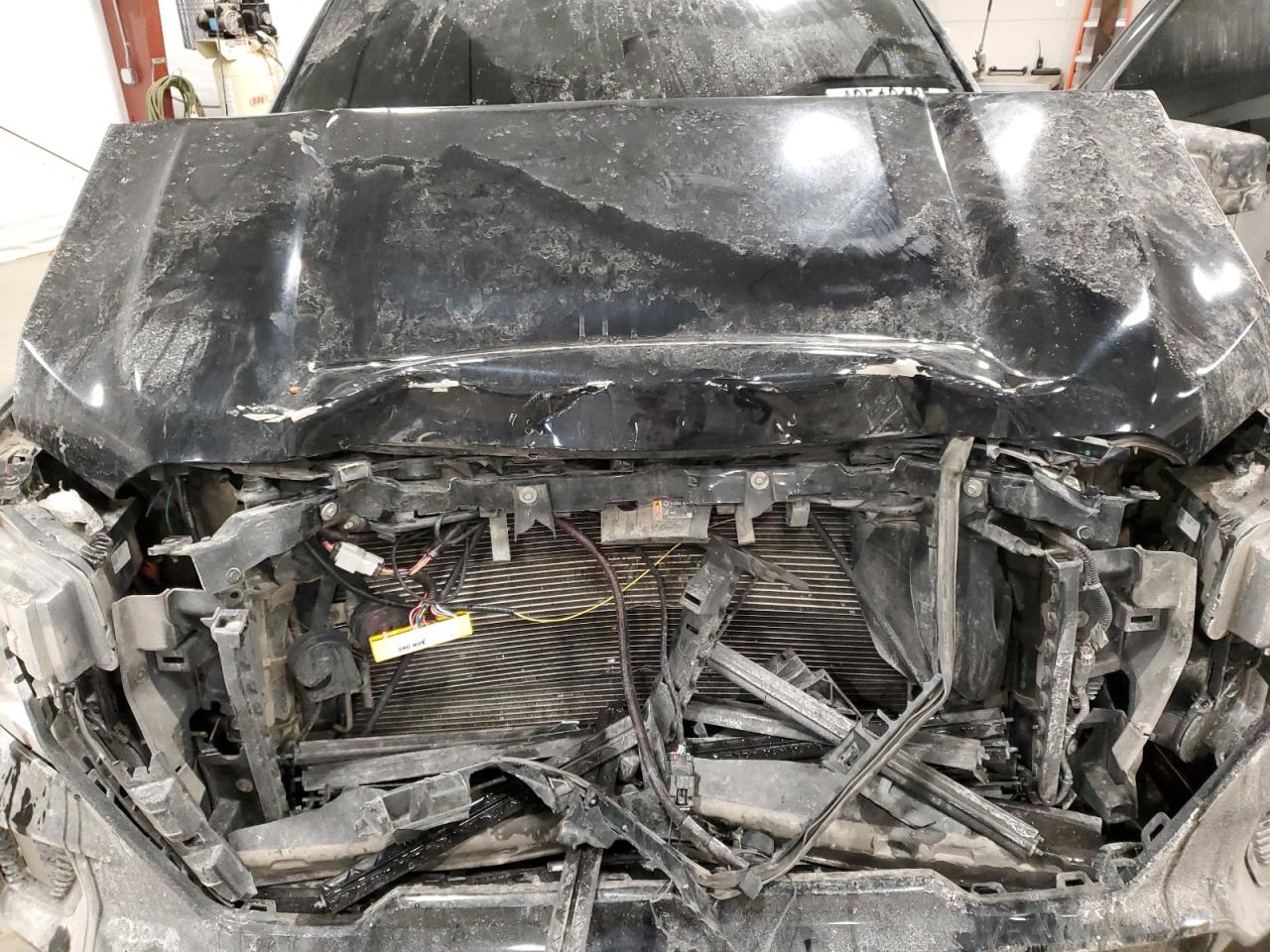 2020 GMC Sierra VIN 3GTU9CED0LG168452 Copart auction photo, front end / minor dent/scratches damage thumbnail 11