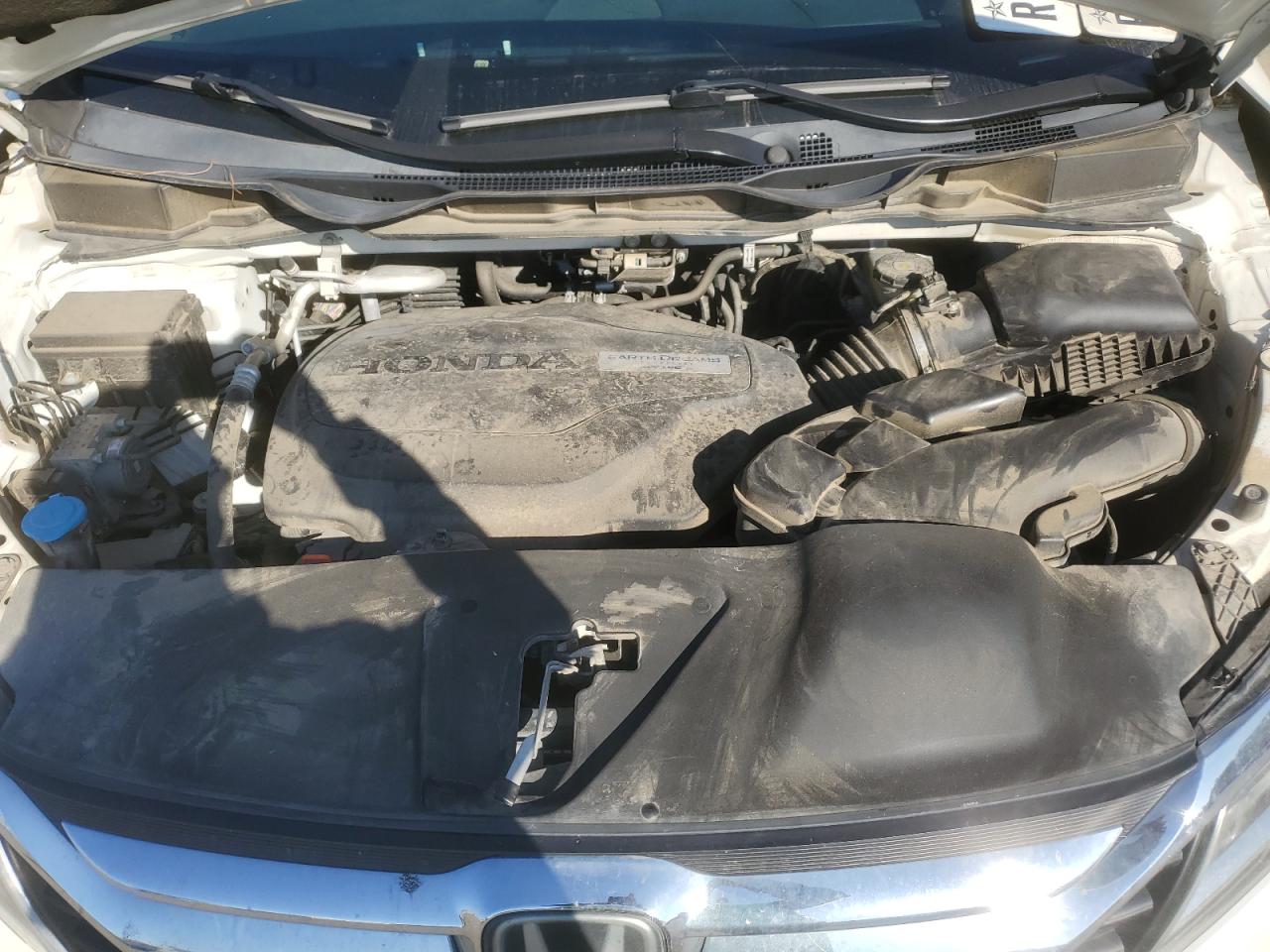 2018 Honda Odyssey VIN 5FNRL6H83JB000976 Copart auction photo, all over / minor dent/scratches damage thumbnail 13