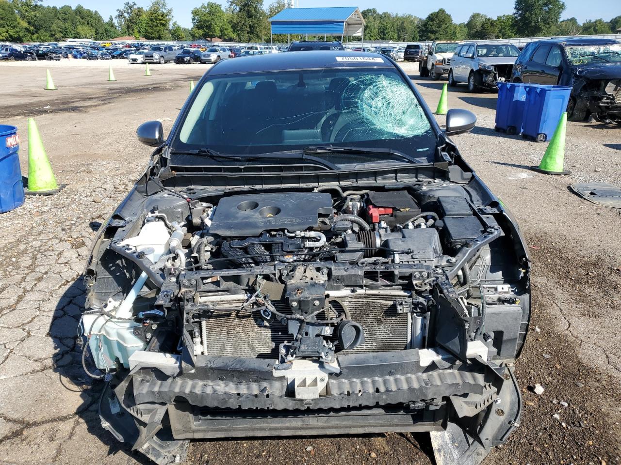 2020 Nissan Altima VIN 1N4BL4BW0LN300272 Copart auction photo, front end damage thumbnail 5
