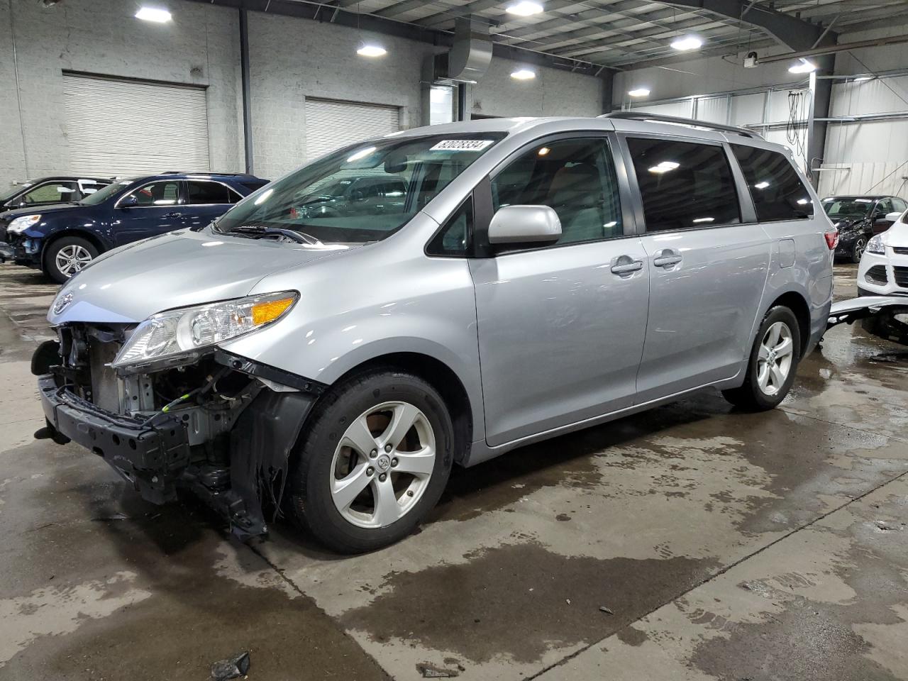 2017 Toyota Sienna VIN 5TDKZ3DC5HS877418