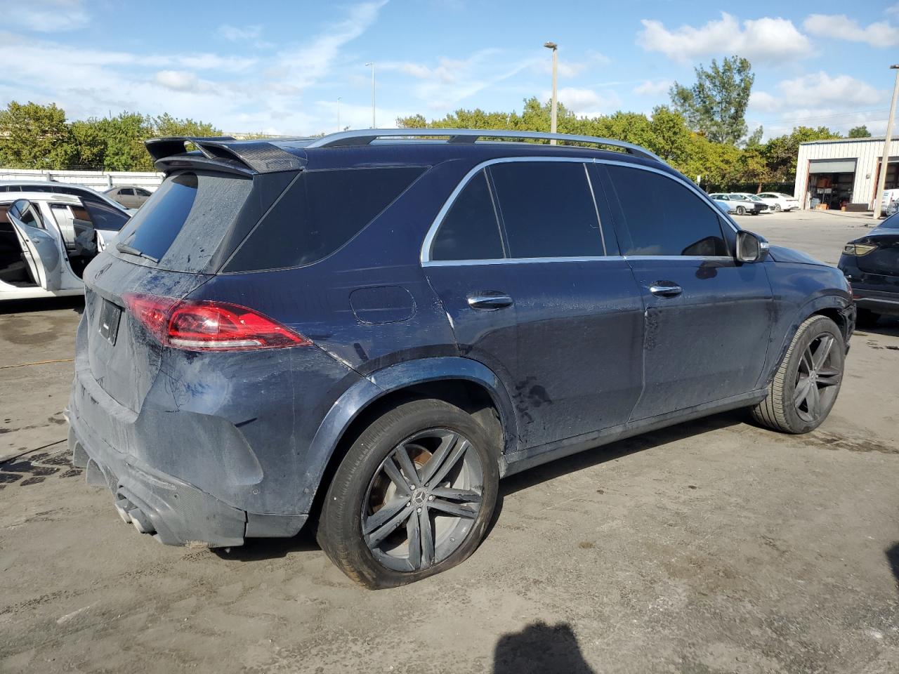 2021 Mercedes-Benz GLE VIN 4JGFB4JB0MA361879 Copart auction photo, front end damage thumbnail 3