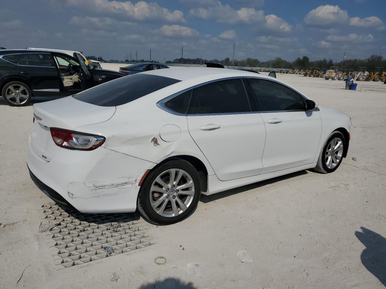 2015 Chrysler 200 VIN 1C3CCCAB9FN611148 Copart auction photo, side / rear end damage thumbnail 3