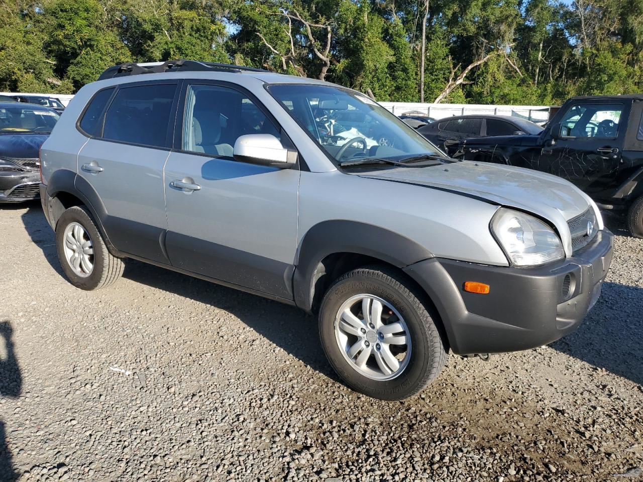 2007 Hyundai Tucson VIN KM8JN12D67U637520 Copart auction photo, front end damage thumbnail 4