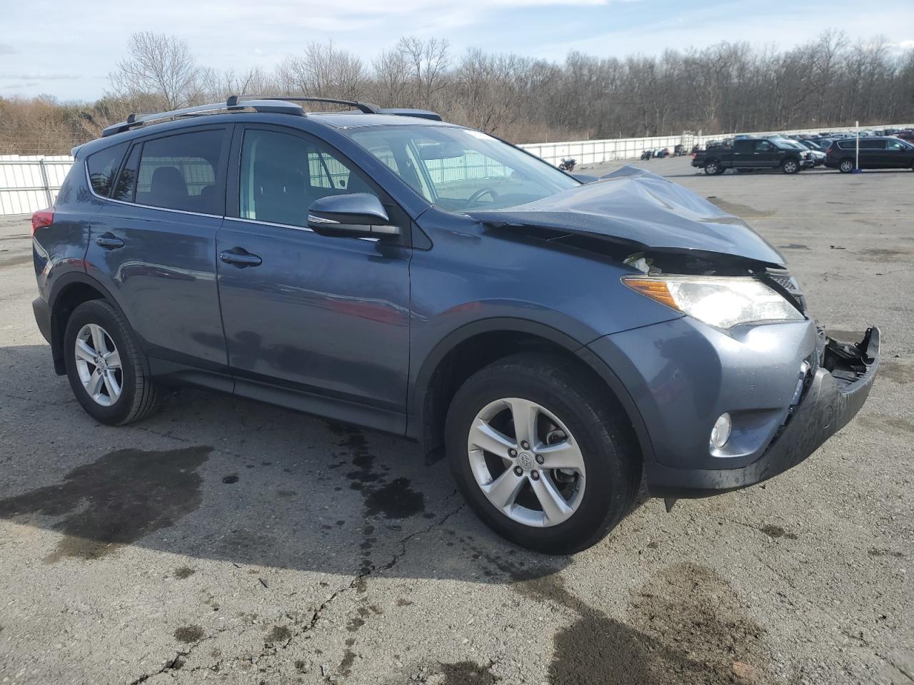 2014 Toyota RAV 4 VIN 2T3RFREV8EW141416 Copart auction photo, front end / rear end damage thumbnail 4