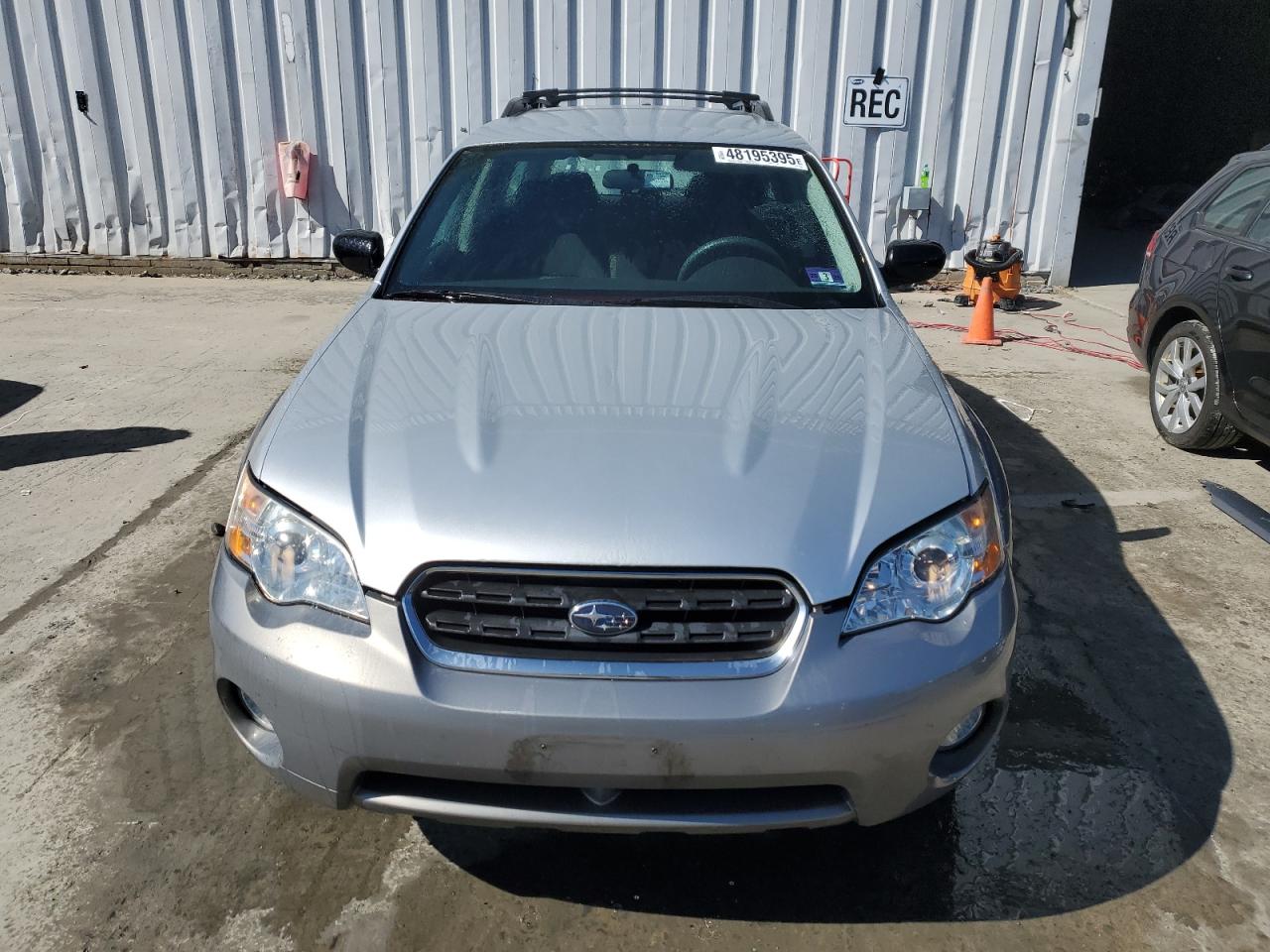 2007 Subaru Outback VIN 4S4BP61C777324835 Copart auction photo, side damage thumbnail 5