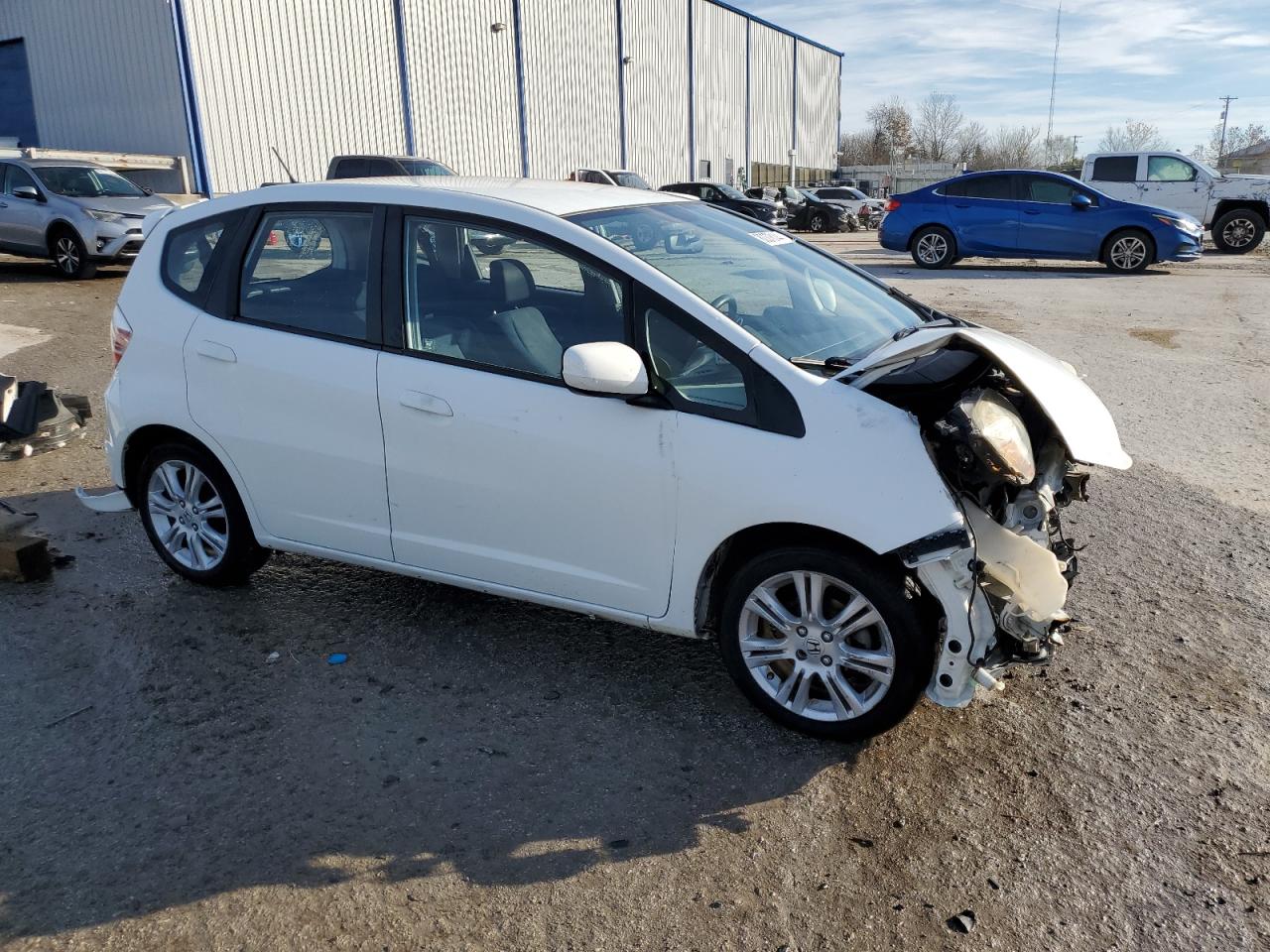 2011 Honda Fit VIN JHMGE8H56BC012281 Copart auction photo, front end damage thumbnail 4