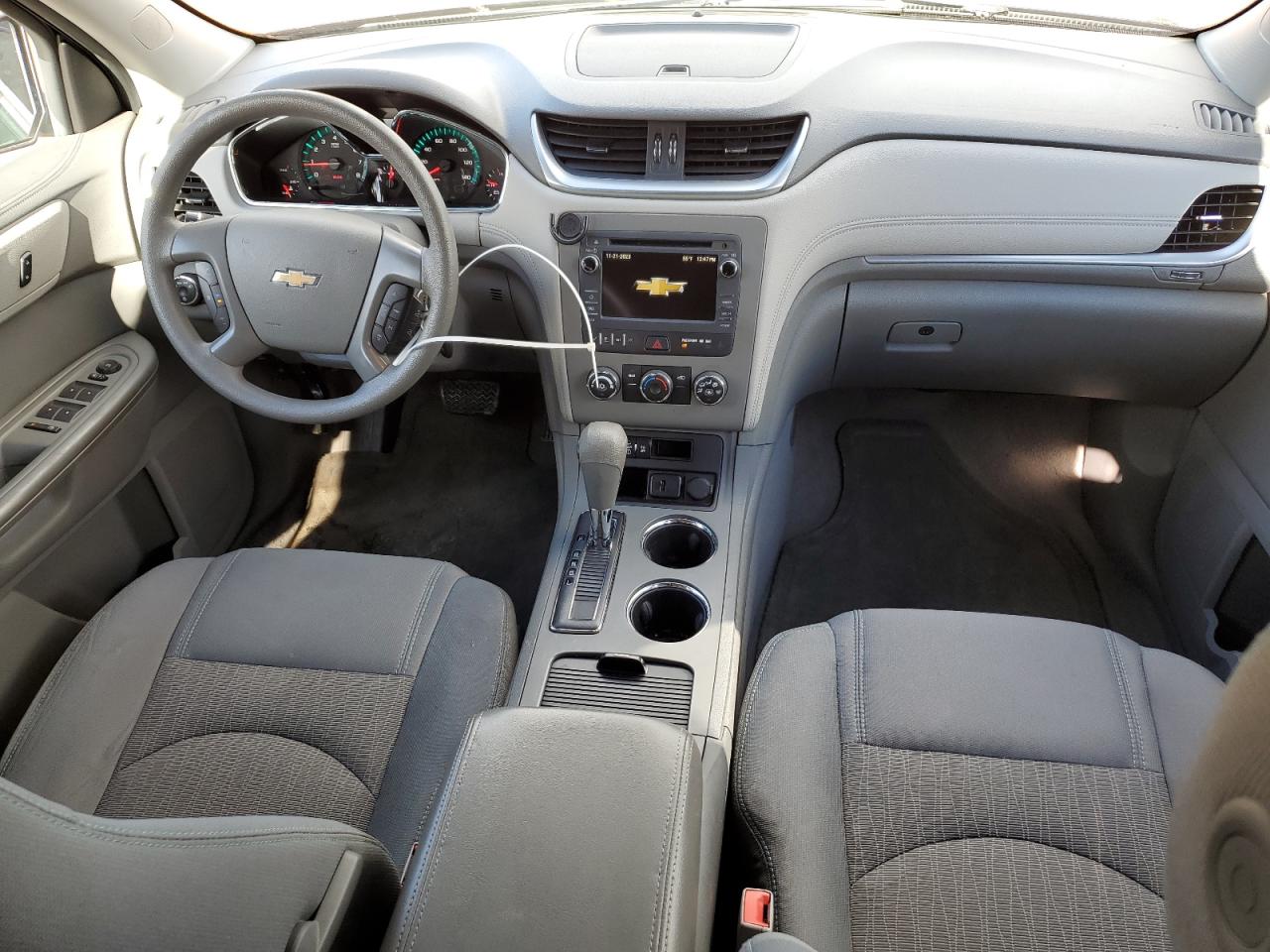 2017 Chevrolet Traverse VIN 1GNKRFED9HJ206394 Copart auction photo, rear end damage thumbnail 8