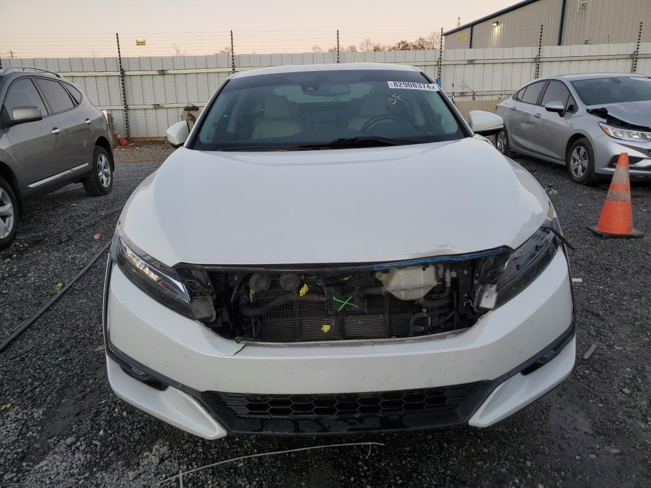 2018 Honda Clarity VIN JHMZC5F31JC004201 Copart auction photo, front end damage thumbnail 5
