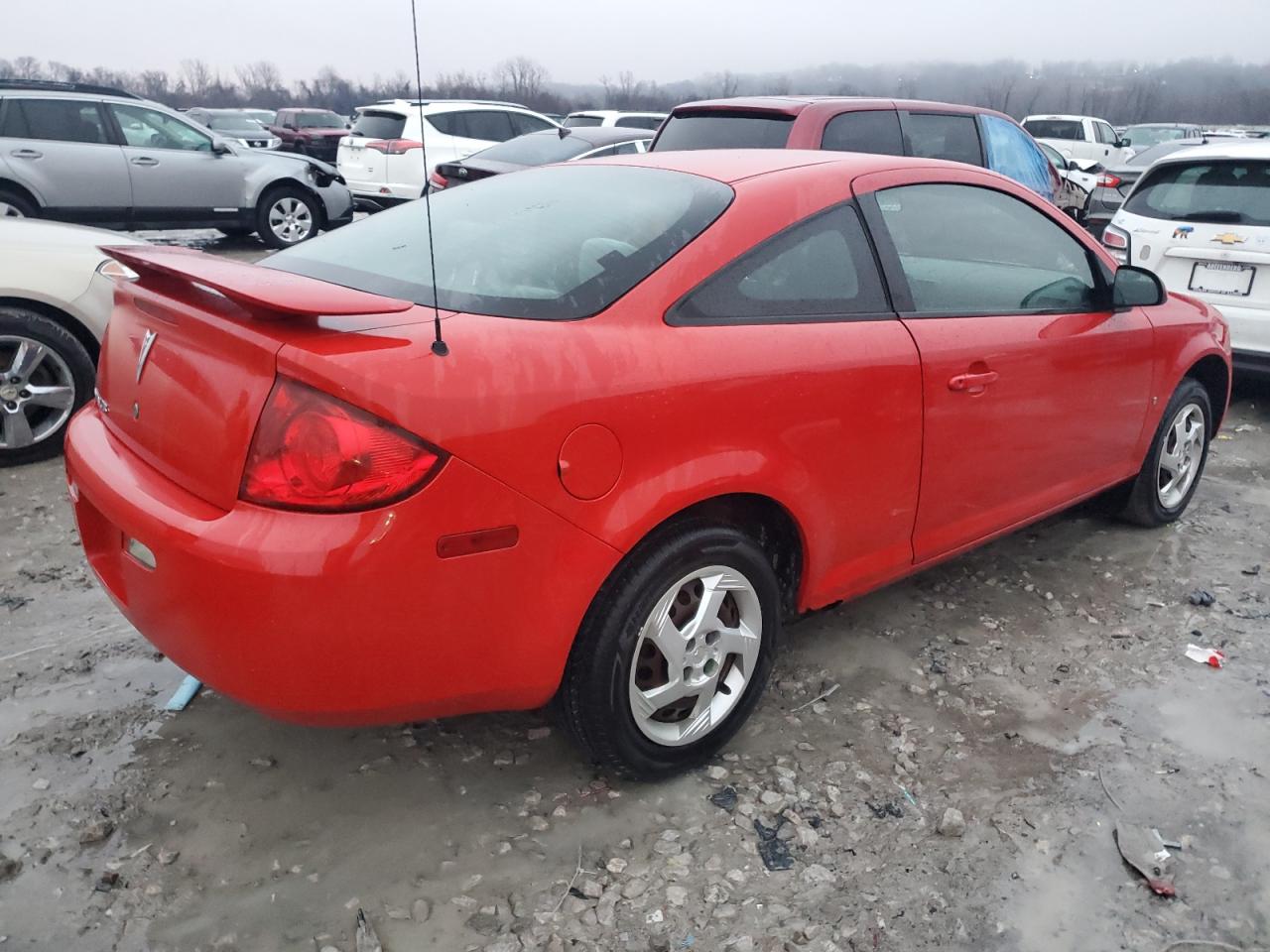 2007 Pontiac G5 VIN 1G2AL15F477273981 Copart auction photo, front end / side damage thumbnail 3