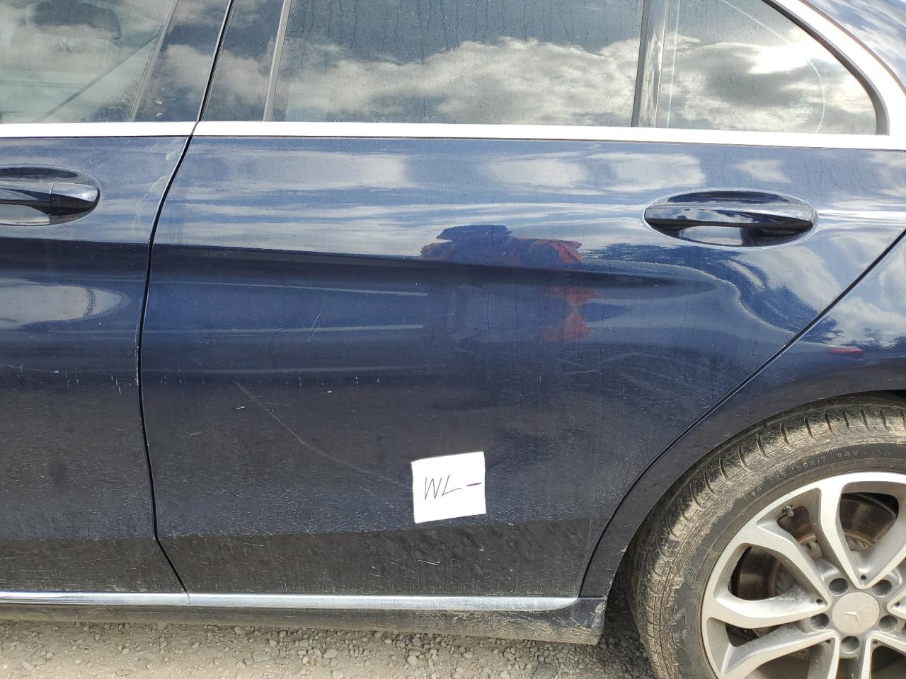 2015 Mercedes-Benz C-klasse VIN 55SWF4JB7FU096315 Copart auction photo, water/flood / minor dent/scratches damage thumbnail 12