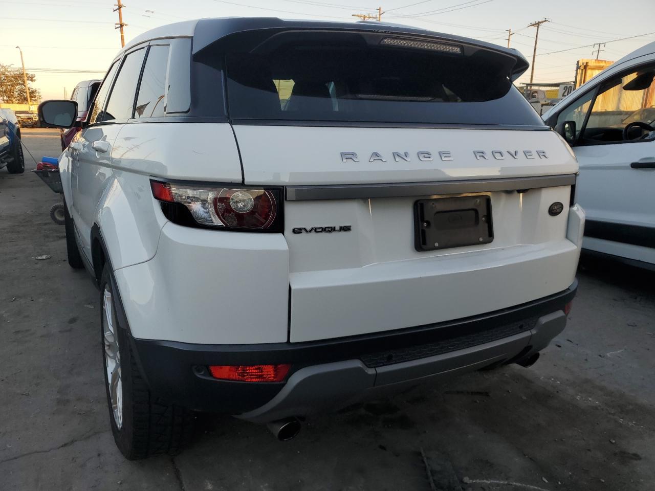 2013 Land Rover Range Rover VIN SALVP2BG4DH784755 Copart auction photo, minor dent/scratches damage thumbnail 6