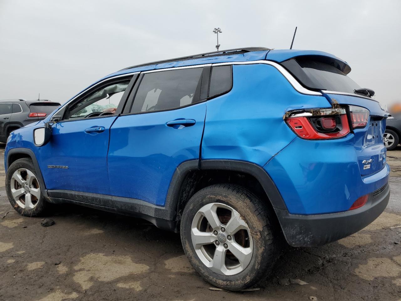 2018 Jeep Compass VIN 3C4NJDBB8JT131478 Copart auction photo, all over damage thumbnail 2