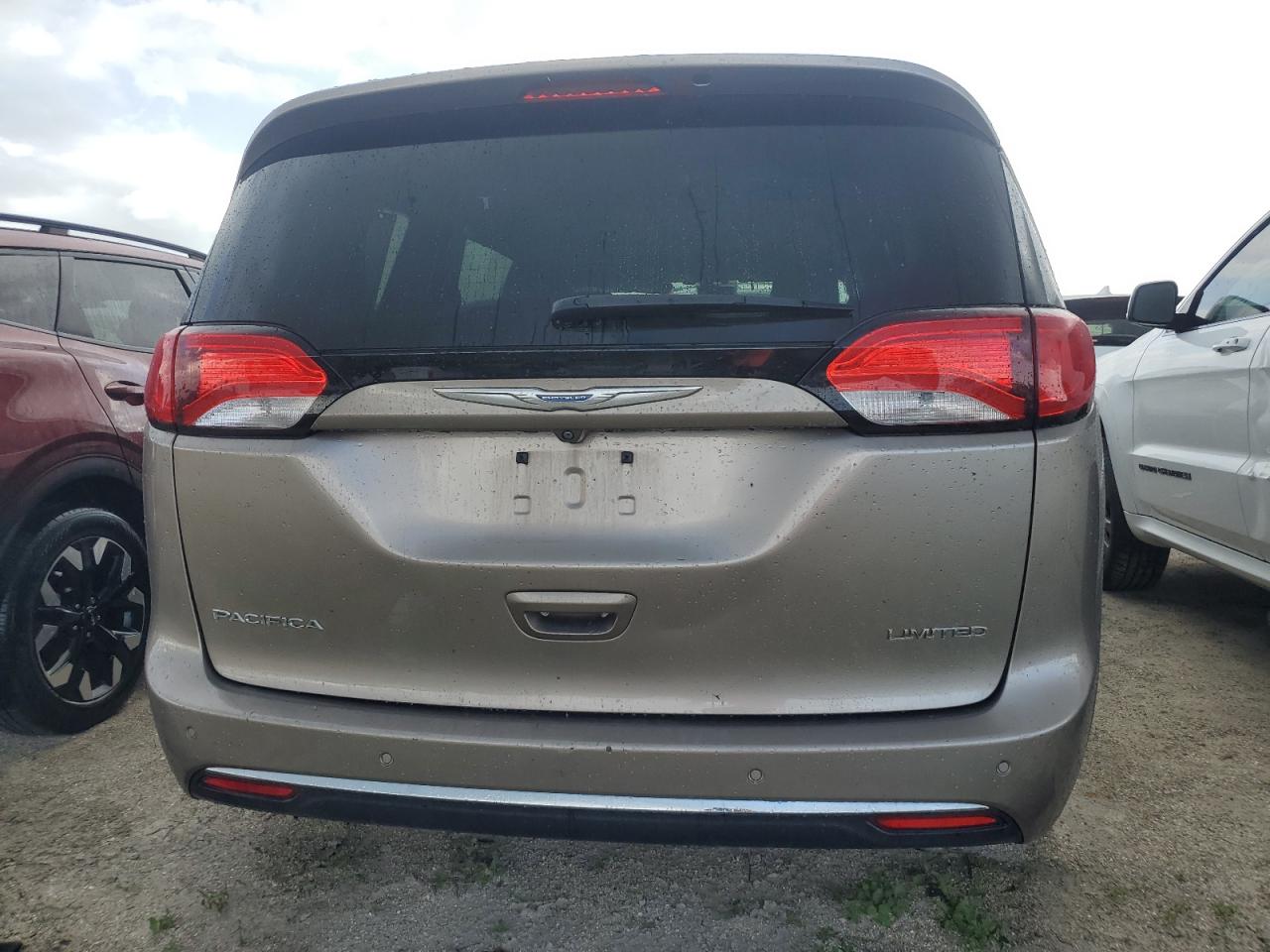 2018 Chrysler Pacifica VIN 2C4RC1GG7JR106735 Copart auction photo, water/flood damage thumbnail 6