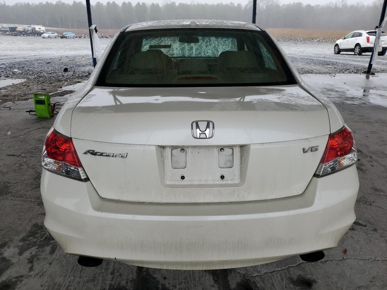 2010 Honda Accord VIN 1HGCP3F81AA017068 Copart auction photo, side / front end damage thumbnail 6