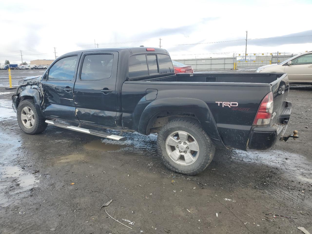 2011 Toyota Tacoma VIN 5TFMU4FN3BX001055 Copart auction photo, side / front end damage thumbnail 2
