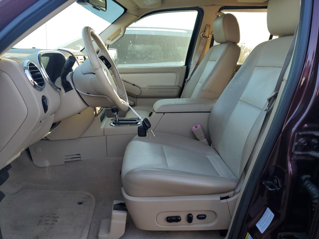 2006 Ford Explorer VIN 1FMEU74E46UB29879 Copart auction photo, rear end / minor dent/scratches damage thumbnail 7
