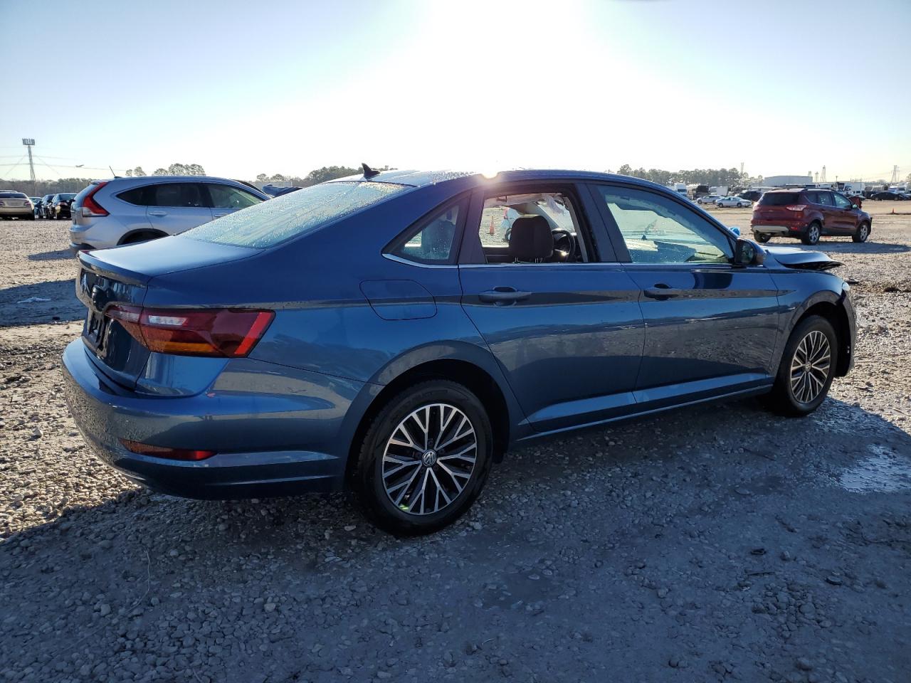 2019 Volkswagen Jetta VIN 3VWCB7BU6KM215153 Copart auction photo, front end / side damage thumbnail 3