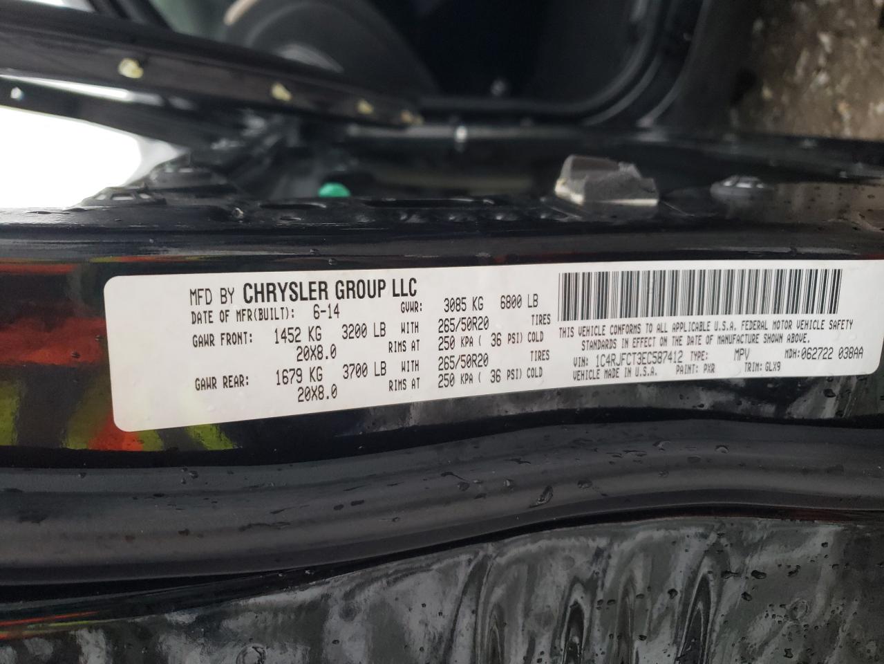 2014 Jeep Grand Cherokee VIN 1C4RJFCT3EC587412 Copart auction photo, front end / stripped damage thumbnail 14