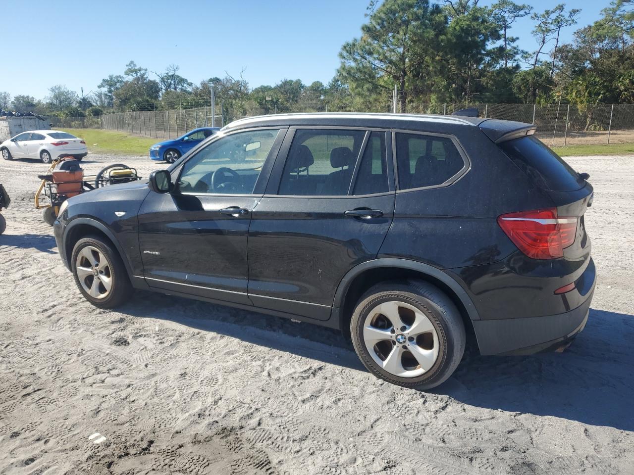 2011 BMW X3 VIN 5UXWX5C53BL701190 Copart auction photo, minor dent/scratches damage thumbnail 2