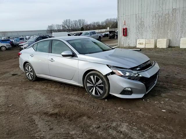 2021 Nissan Altima VIN 1N4BL4DV3MN389938 Copart auction photo, front end / minor dent/scratches damage thumbnail 10