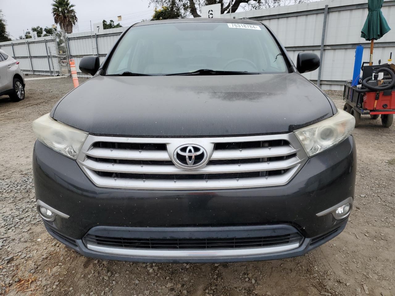 2012 Toyota Highlander VIN 5TDYK3EHXCS082267 Copart auction photo, side / rear end damage thumbnail 5