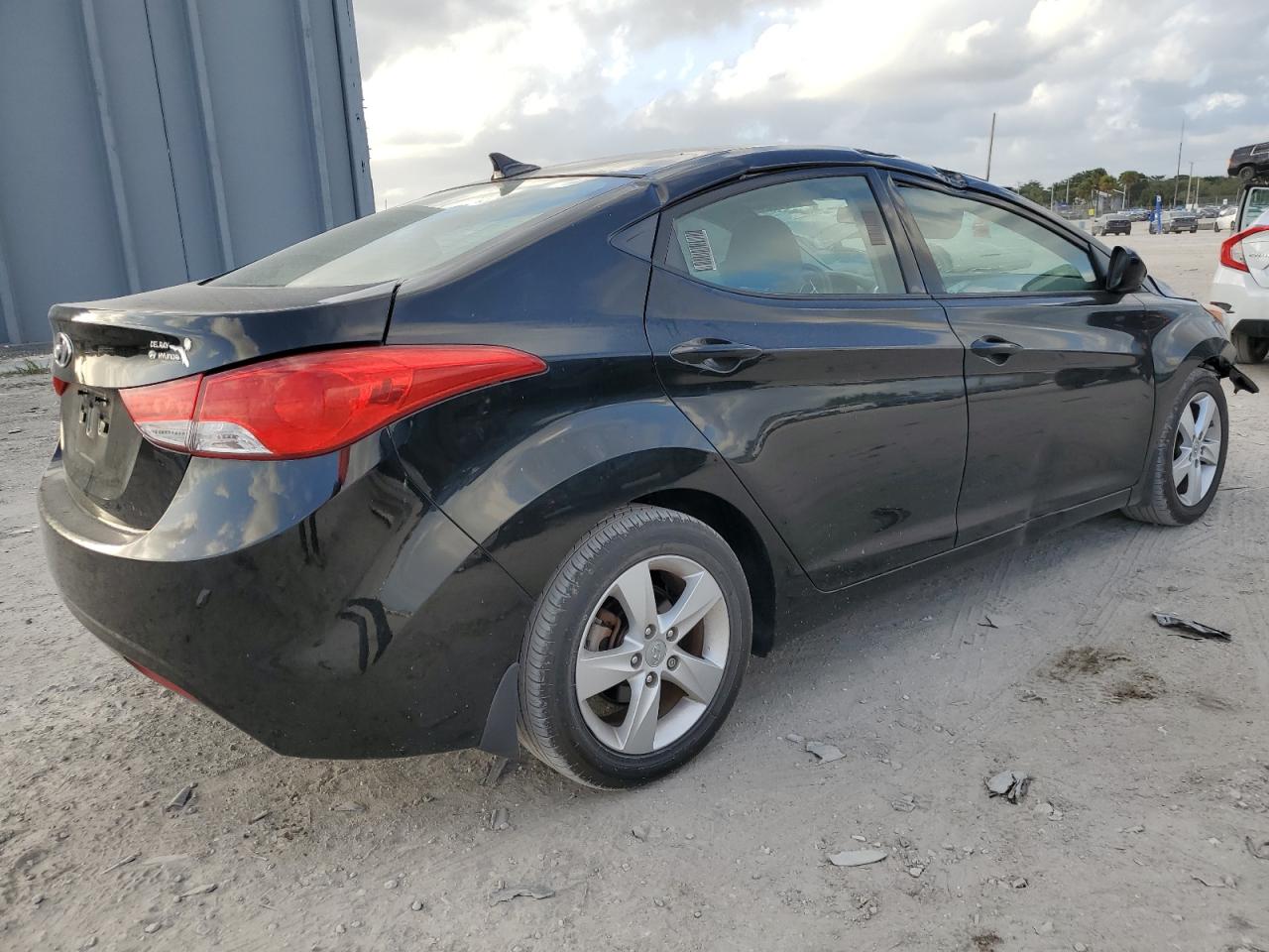 2013 Hyundai Elantra VIN 5NPDH4AE4DH273219 Copart auction photo, front end / side damage thumbnail 3