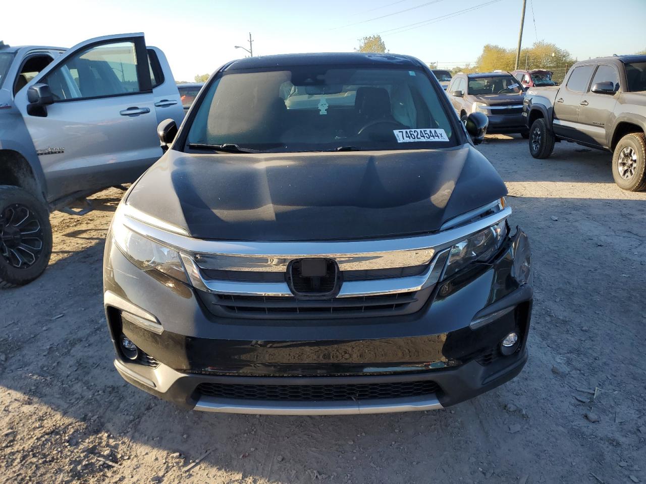 2020 Honda Pilot VIN 5FNYF6H51LB011616 Copart auction photo, all over / minor dent/scratches damage thumbnail 5