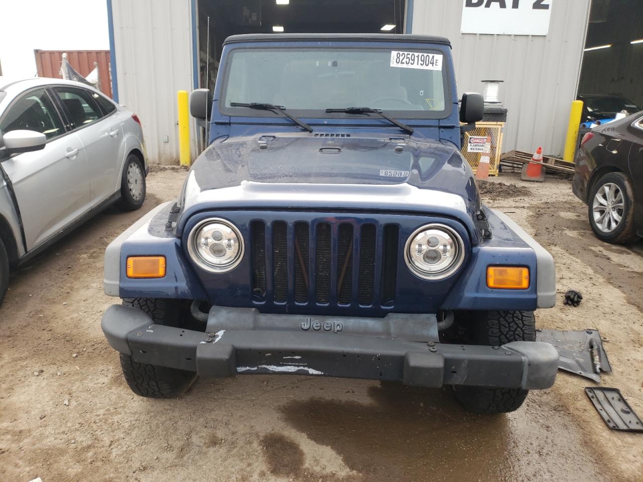 2005 Jeep Wrangler VIN 1J4FA39S85P362289 Copart auction photo, front end damage thumbnail 5