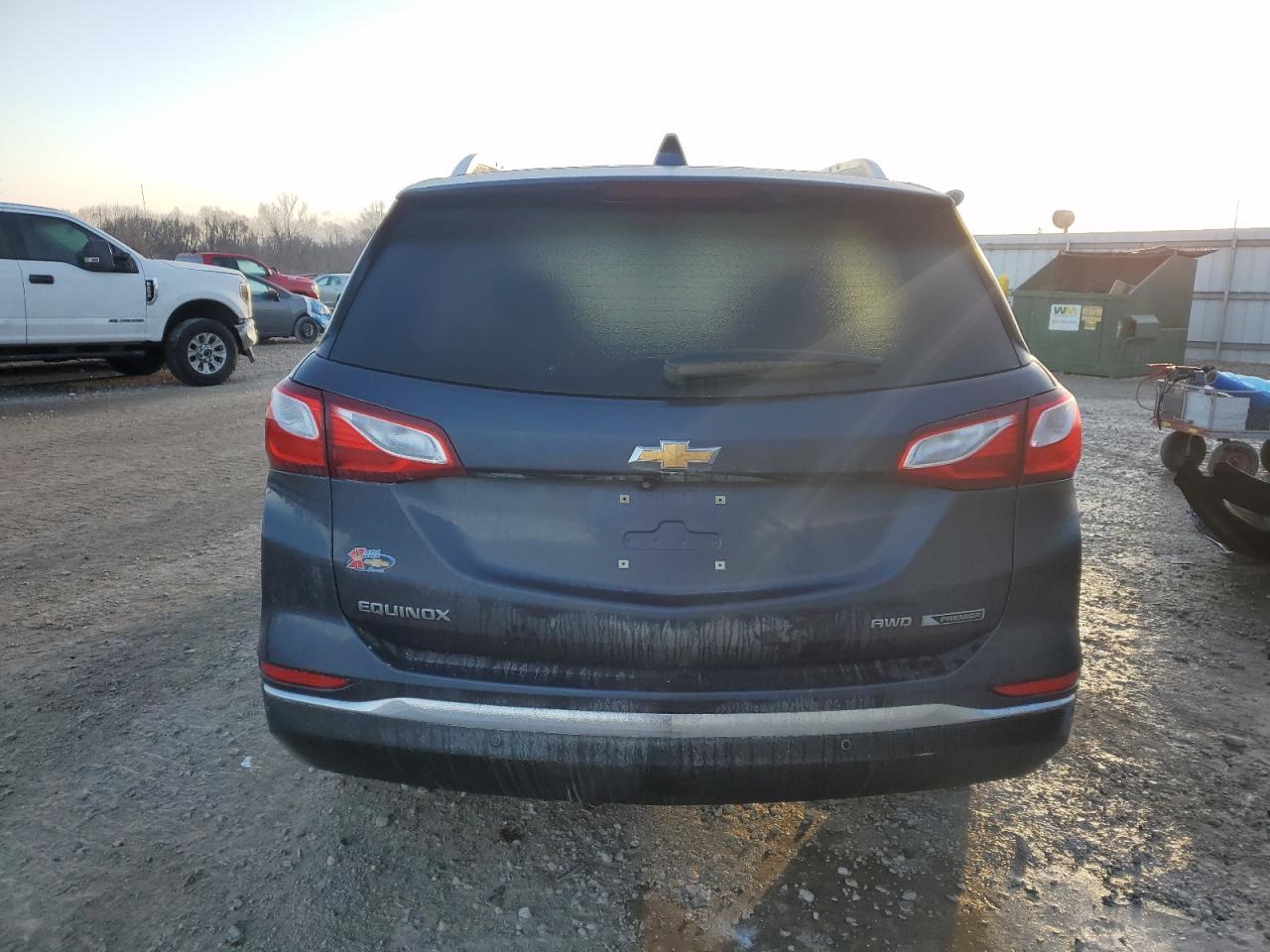 2018 Chevrolet Equinox VIN 3GNAXVEVXJS601774 Copart auction photo, front end / side damage thumbnail 6