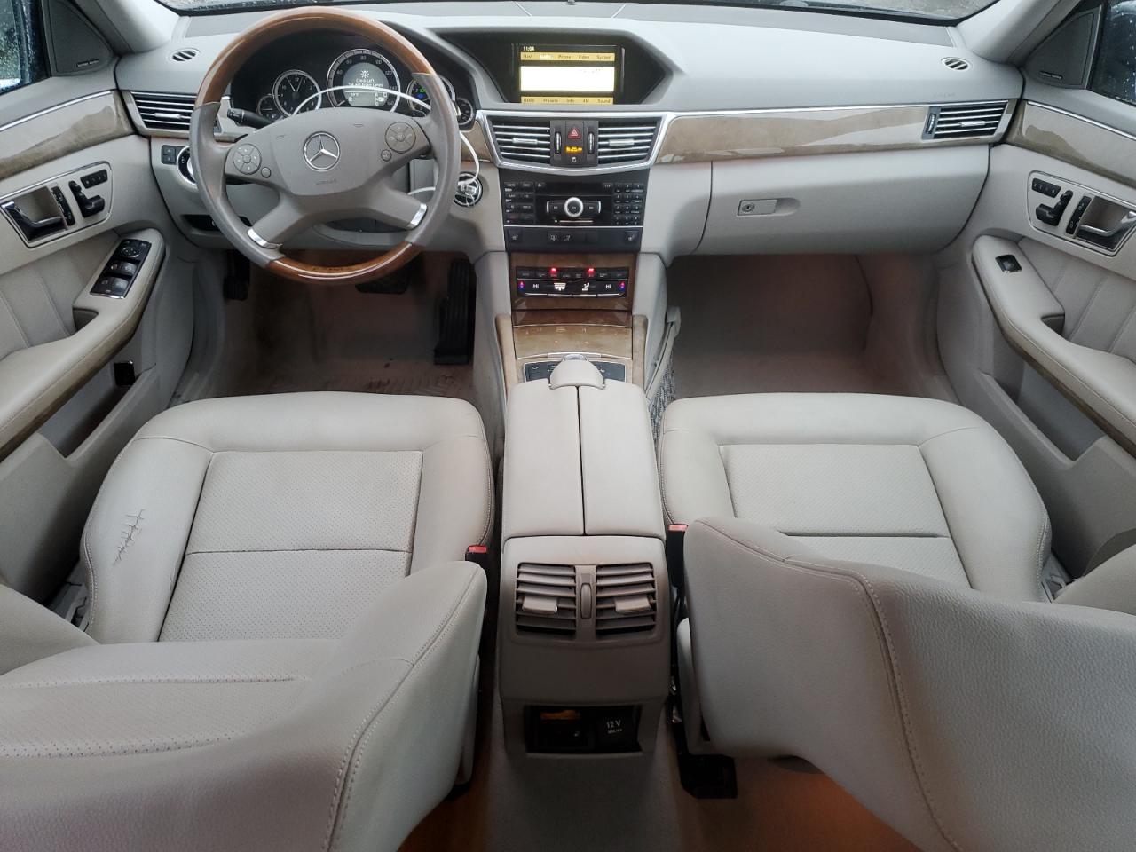 2010 Mercedes-Benz E-klasse VIN WDDHF8HB3AA257452 Copart auction photo, rear end damage thumbnail 8