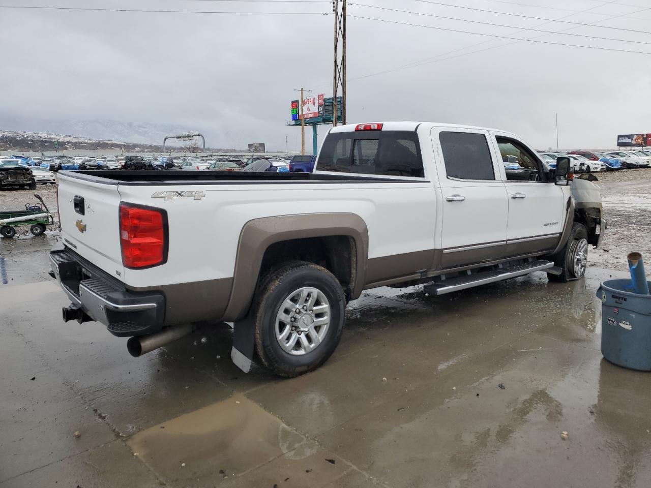 2017 Chevrolet Silverado VIN 1GC4K0CY6HF132816 Copart auction photo, burn - engine damage thumbnail 3