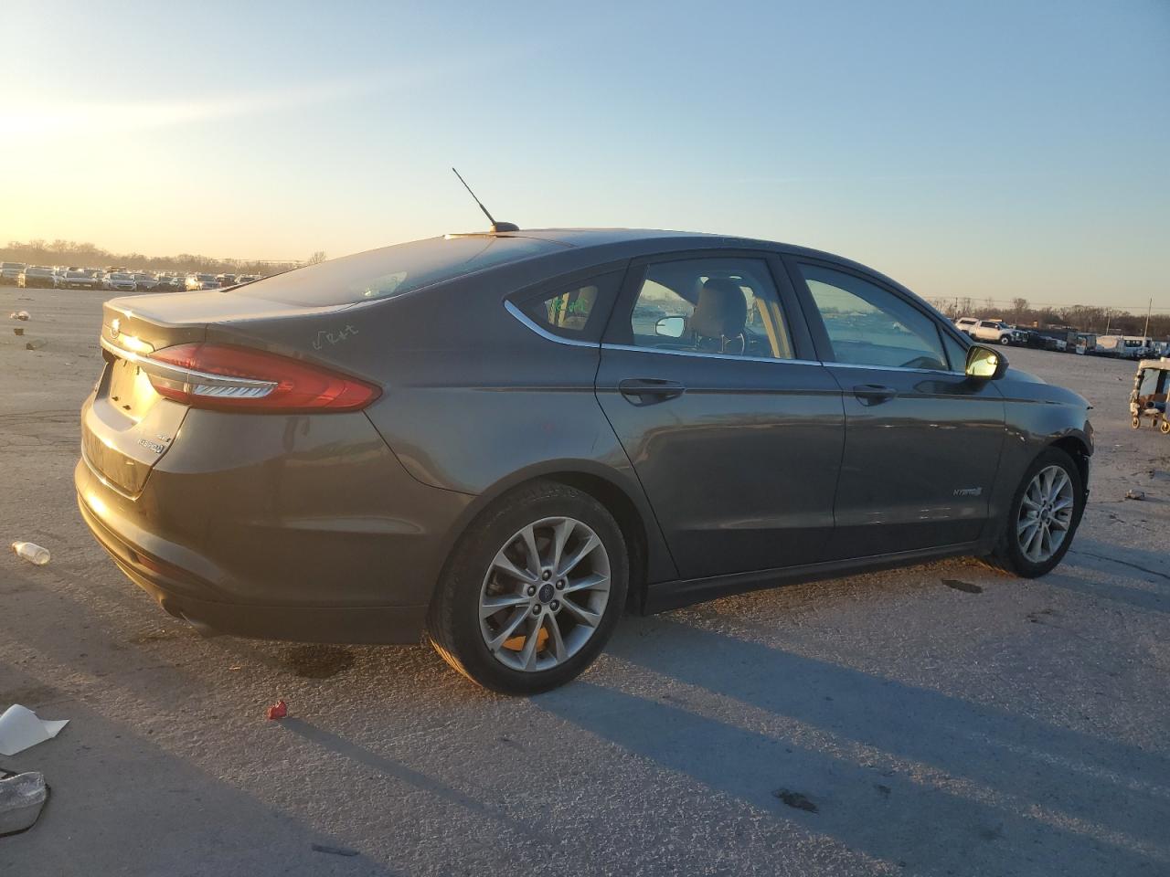 2017 Ford Fusion VIN 3FA6P0LU6HR314693 Copart auction photo, front end damage thumbnail 3