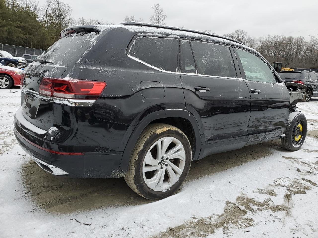 2021 Volkswagen Atlas VIN 1V2WR2CA2MC549976 Copart auction photo, front end damage thumbnail 3
