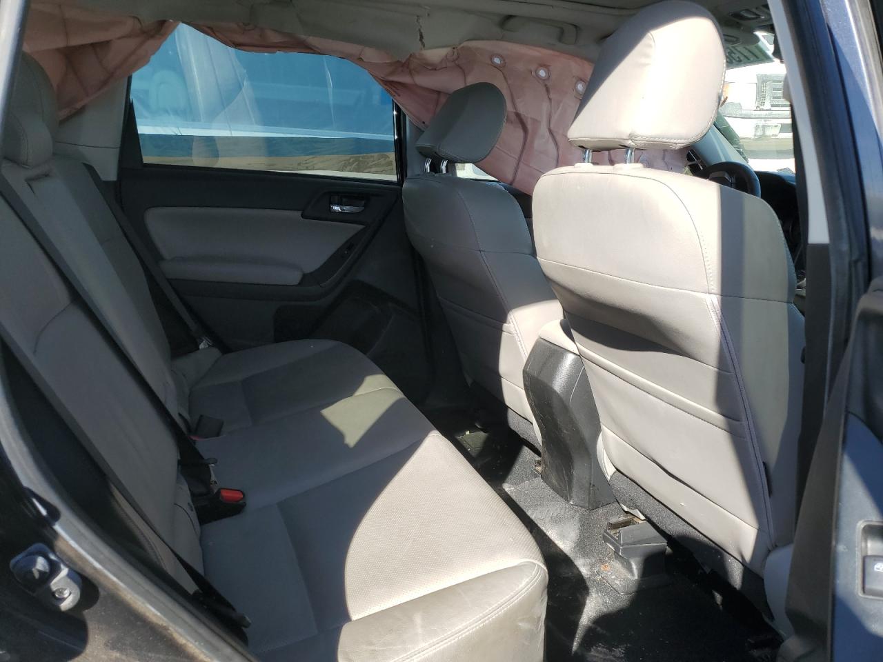 2015 Subaru Forester VIN JF2SJAHC0FH483592 Copart auction photo, side / front end damage thumbnail 11