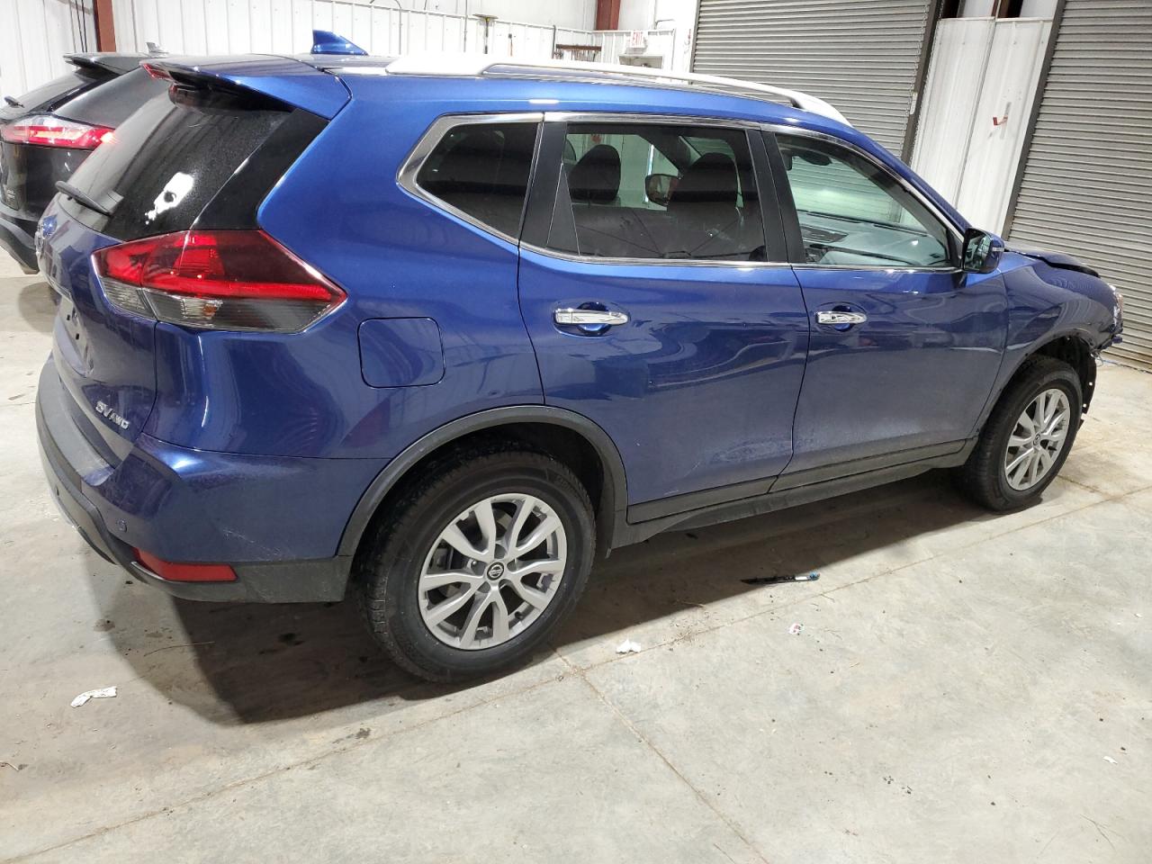 2020 Nissan Rogue VIN KNMAT2MV1LP527604 Copart auction photo, front end / mechanical damage thumbnail 3
