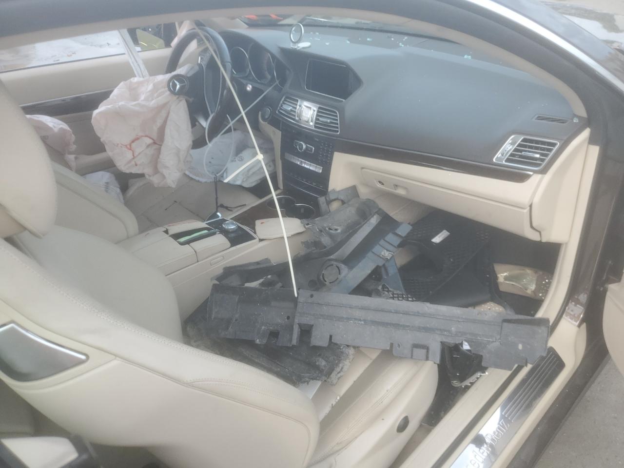 2014 Mercedes-Benz E-klasse VIN WDDKJ5KB7EF266594 Copart auction photo, all over damage thumbnail 8