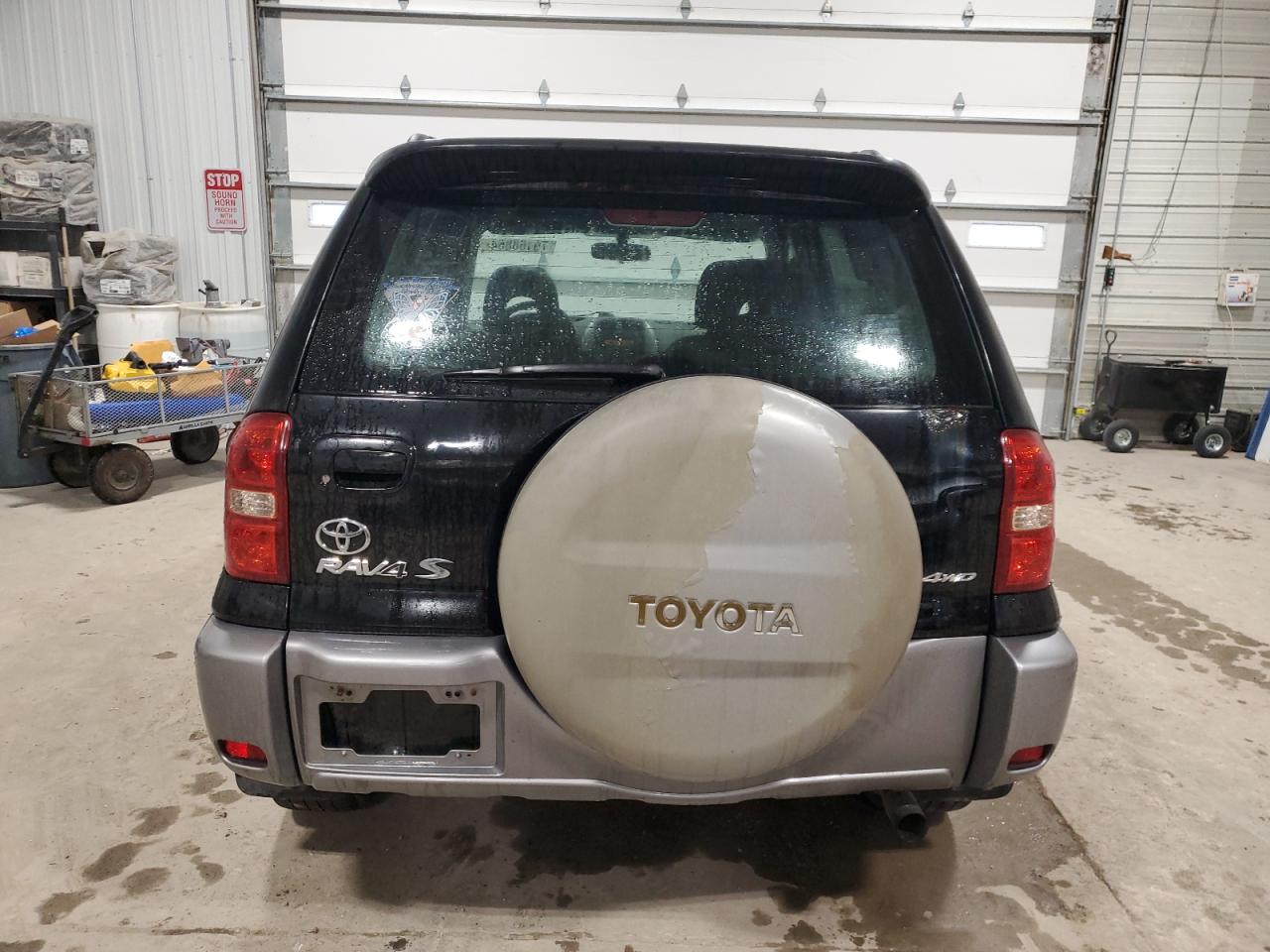 2005 Toyota RAV 4 VIN JTEHD20V056040805 Copart auction photo, front end damage thumbnail 6
