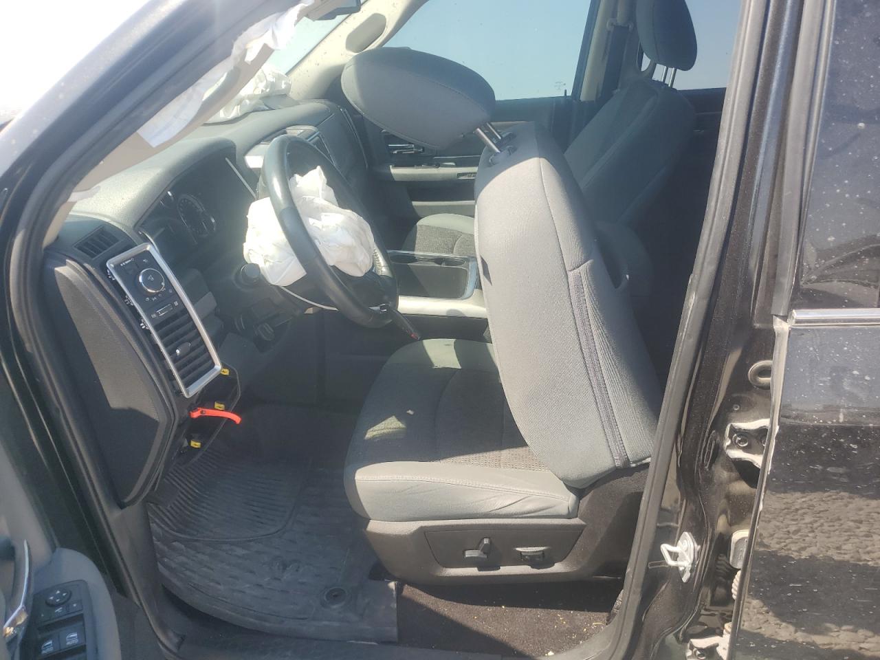 2017 RAM 1500 VIN 1C6RR6LT4HS763443 Copart auction photo, all over damage thumbnail 7