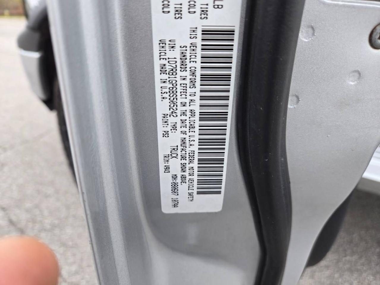 2011 Dodge RAM VIN 1D7RB1GP6BS505242 Copart auction photo, normal wear damage thumbnail 10