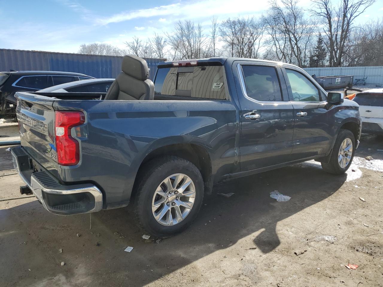 2020 Chevrolet Silverado VIN 3GCUYGED2LG439487 Copart auction photo, burn - interior damage thumbnail 3