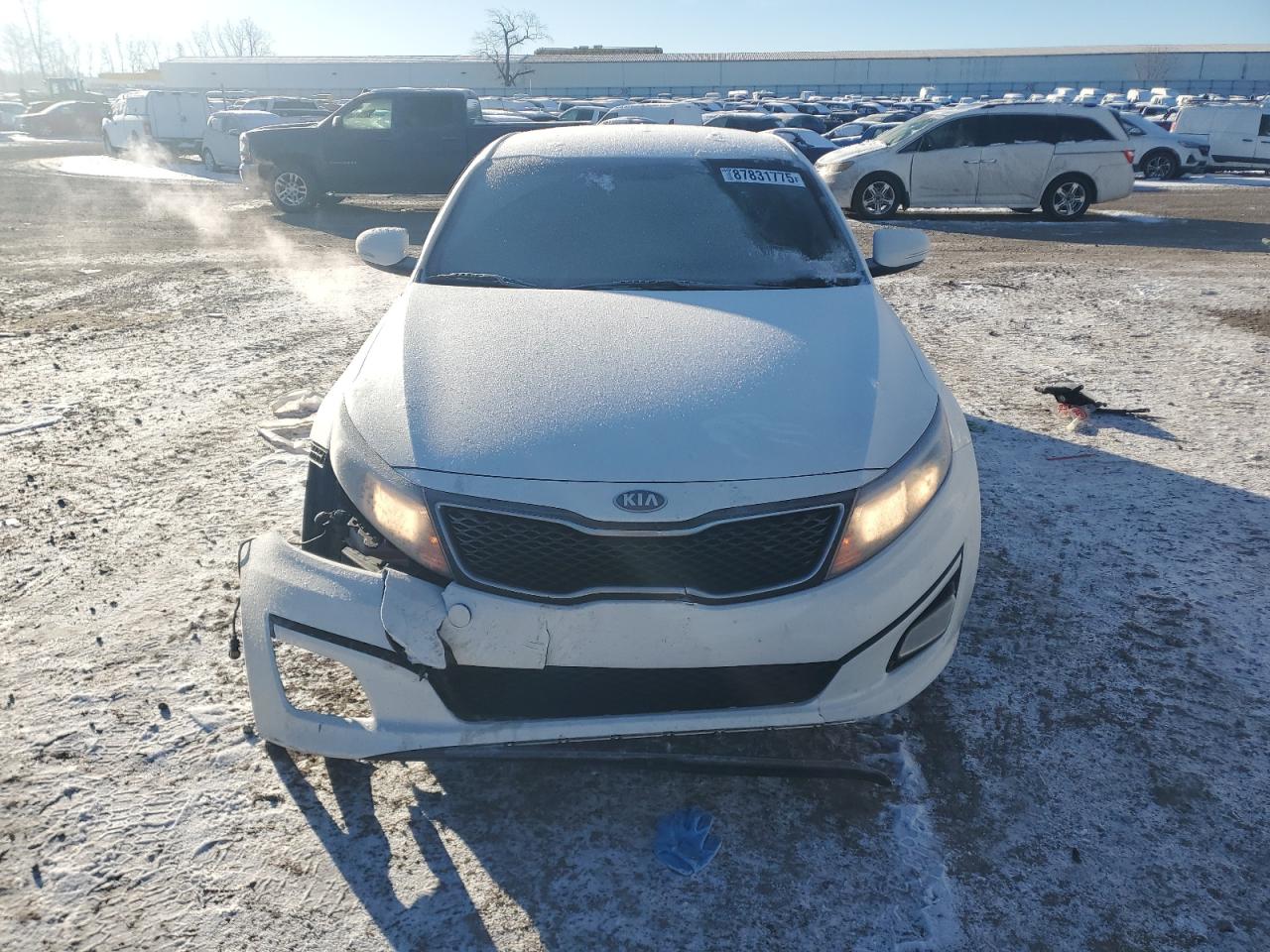 2015 KIA Optima VIN KNAGM4A79F5605620 Copart auction photo, side / front end damage thumbnail 5