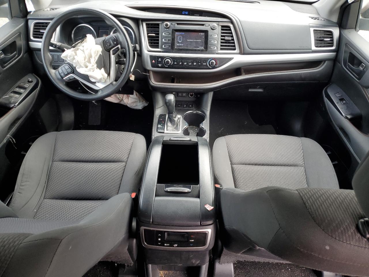 2018 Toyota Highlander VIN 5TDBZRFH1JS856101 Copart auction photo, front end / side damage thumbnail 8