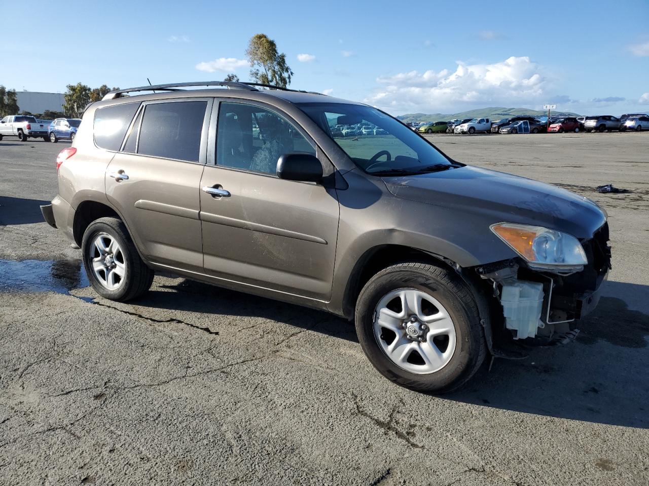 2011 Toyota RAV 4 VIN 2T3ZF4DV0BW081776 Copart auction photo, front end damage thumbnail 4