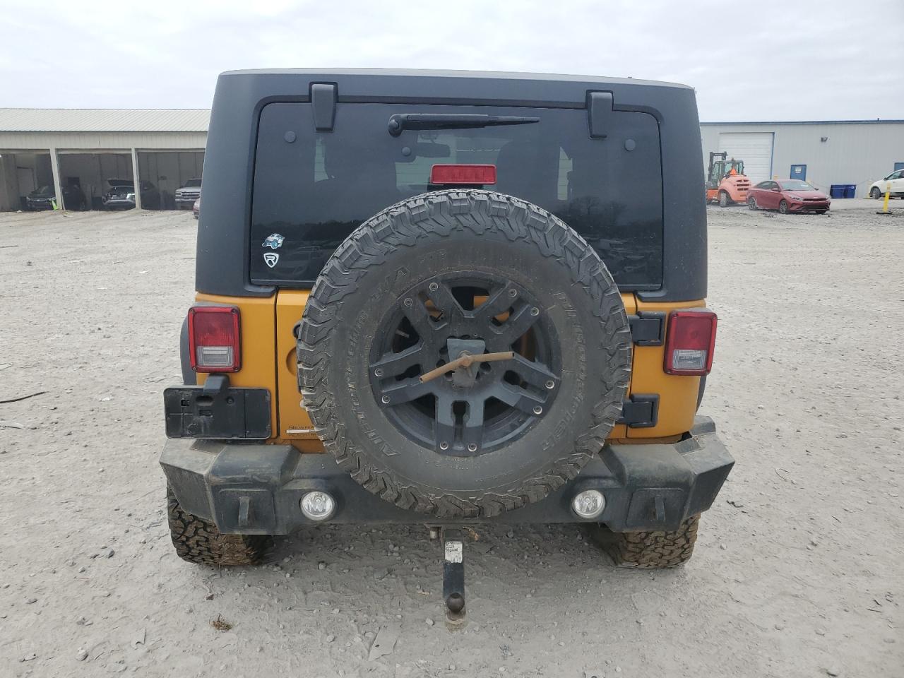 2014 Jeep Wrangler VIN 1C4AJWAG4EL304583 Copart auction photo, side / undercarriage damage thumbnail 6