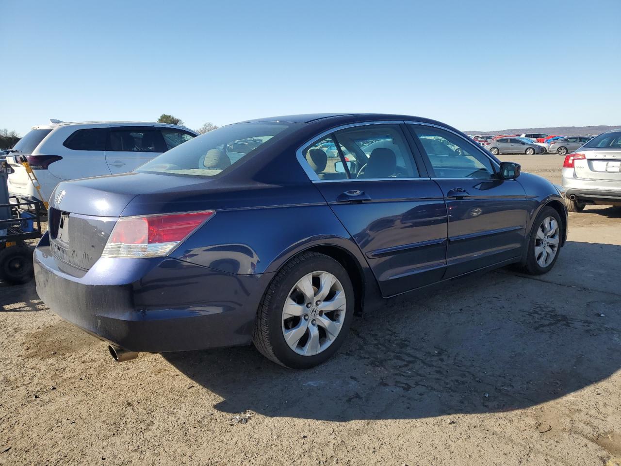 2009 Honda Accord VIN 1HGCP26789A098969 Copart auction photo, front end / undercarriage damage thumbnail 3