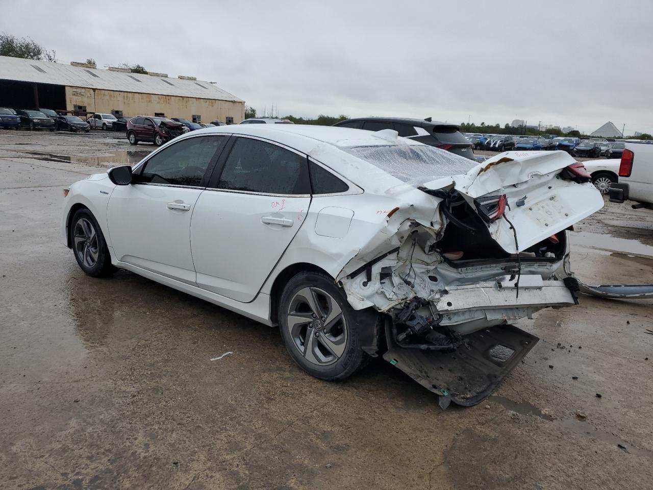 2020 Honda Insight VIN 19XZE4F5XLE014048 Copart auction photo, rear end / minor dent/scratches damage thumbnail 2