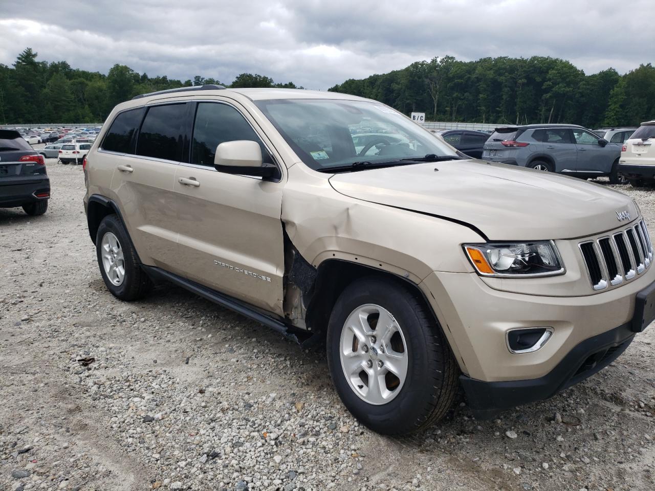 2014 Jeep Grand Cherokee VIN 1C4RJFAG8EC271977 Copart auction photo, undercarriage / front end damage thumbnail 4